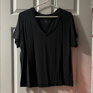 American Eagle navy blue V-Neck T-Shirt